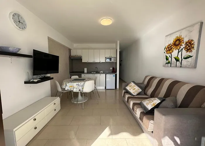 Lilly Playa De Americas *