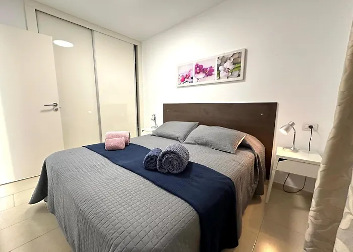 Апартаменти Lilly Playa De Americas *